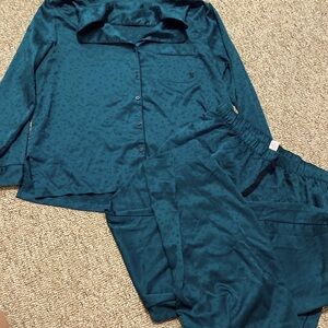 Victoria secret pj set